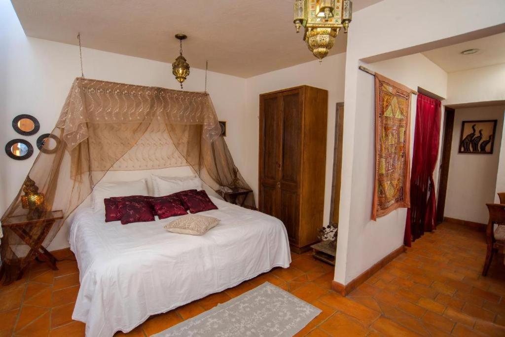La Casa Del Naranjo Hotel Boutique Queretaro Ngoại thất bức ảnh